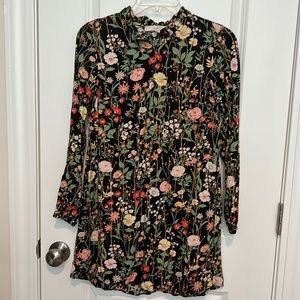 Beautiful floral Loft XSP dress. Only worn once!